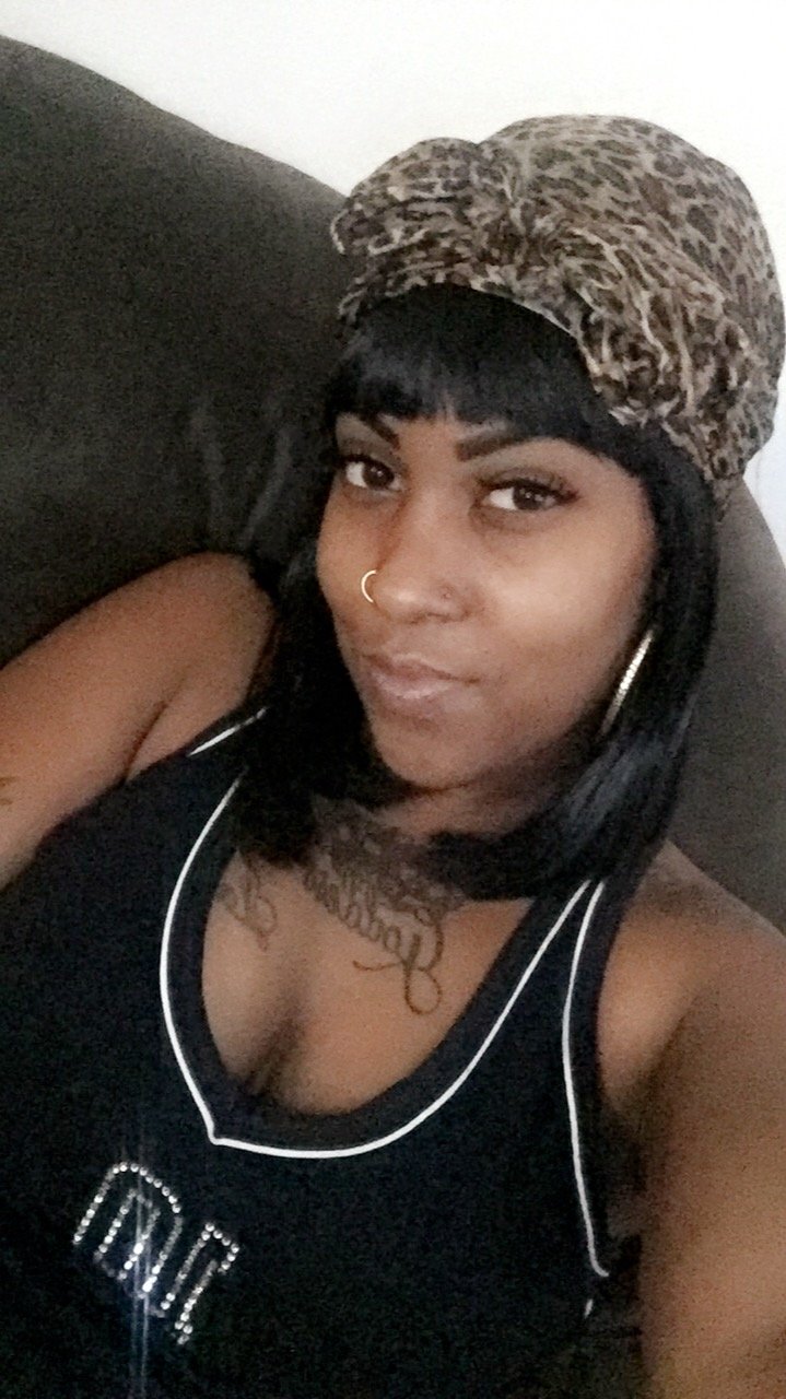 BASEDfetish_x3's profile picture. Hi👋🏾the brownskin fag here♀♀Building dreams #SYDISBAE🌈 #OFWGKTA🤙🏾