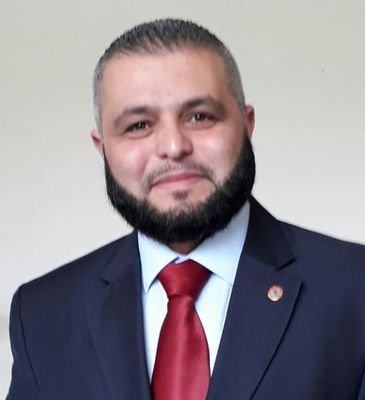 رئيس بلدية بقرصونة
رجل دين
باحث وناقد بالخط العربي - خطاط
مدرس لدى دار الفتوى - طرابلس عضو منظمة uclg- mewa