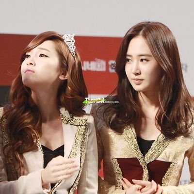 Eunyeon13's profile picture. 