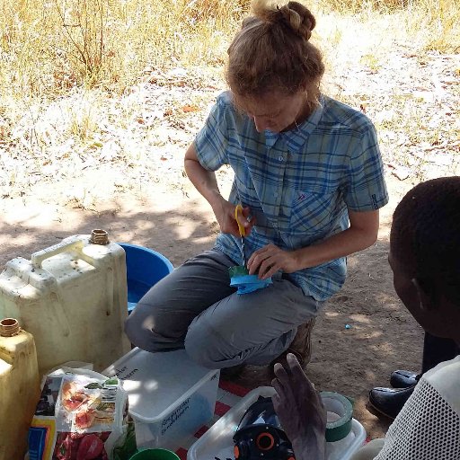 🔴🔴🔴 Curator of @NextPandemicLit ☣️. #Veterinary-#Bioinformatics-#FieldEpidemiology. Hunter of #zoonotic #viruses & #pathogens in the #Tropics. Laptop & PPE