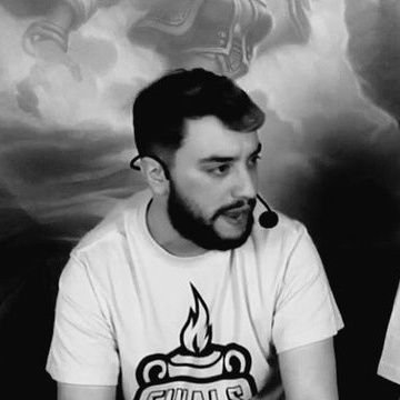 DiegoFerreiroR's profile picture. 🎙Caster Retirado ➡️Ex-Manager General ✳️Ex-Director Deportivo 💙Fundador de GamerVil_eSport 📡Ex-YouTuber
🔥Ex de muchas cosas, pero fiel a mi mismo🔥