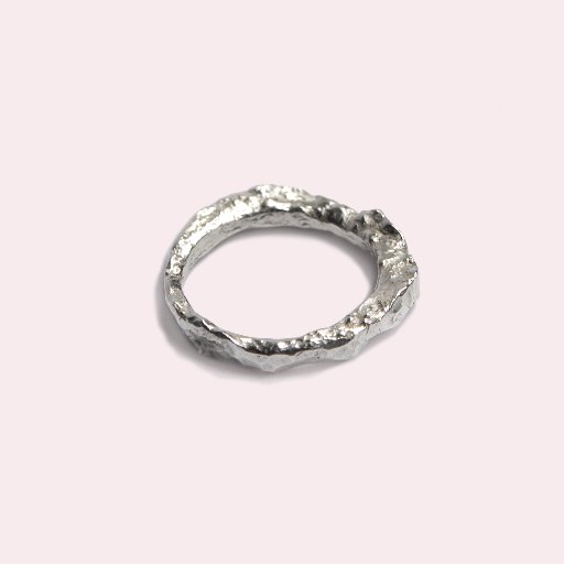 AlexaMJewellery's profile picture. Modern, minimal and mindfully handmade eco-silver jewellery ♻️
Ethically sourced metal 🔗
Cruelty and conflict free 🌍
International shipping 👽