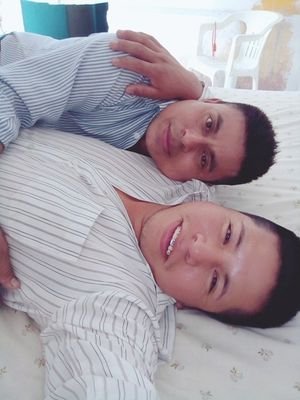 EverardoRojas10's profile picture. Mi personalid soy único