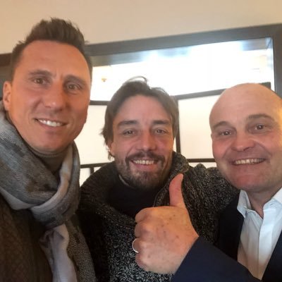 jehulbron's profile picture. 