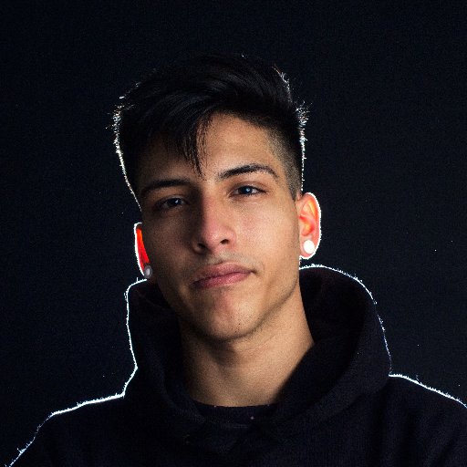 Dancer 
Instagram: @marktore