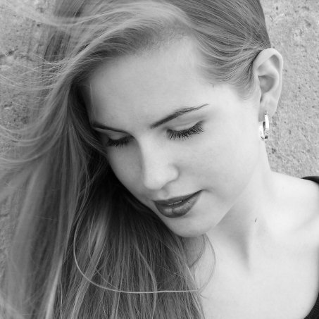 StyleMeFantasy's profile picture. Finding lifestyle inspiration in fantasy, myth and fiction.

DIY, news, products, reviews and more.