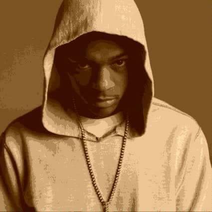 iamTobOlisa's profile picture. just myself