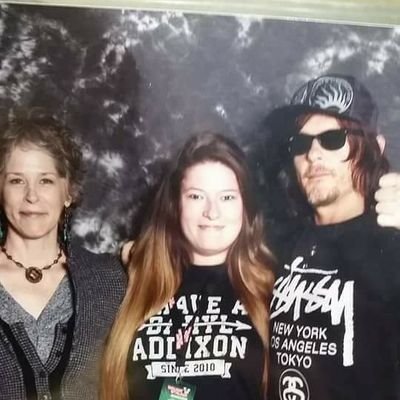 TWDkatielynnxo's profile picture. biggest Walking Wead Geek, Supernatural fan, Vampire Diaries & many more! 24 yrs old, blogger on tumblr & twiiter. 
instagram - kitkatkatiexoo
Walker Stalker