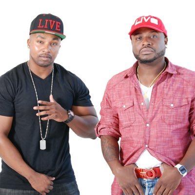 THE WRYTERS are a California rap duo with a unique twist: old school flow + modern punch & R&B influences. #ClassLyfe #LiveForever #welive #CognacConnoisseurs
