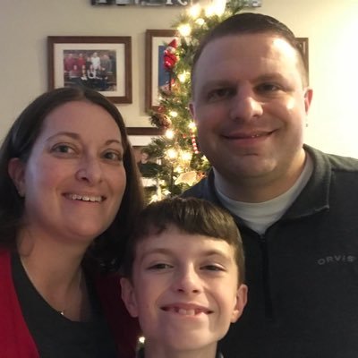 Wife of a die hard Bills fan, mom to a computer geek, teacher to the future, daughter of a farmer and God, aunt to 7 nieces/nephews,