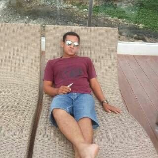 AgazExand's profile picture. Kerja dan kejar