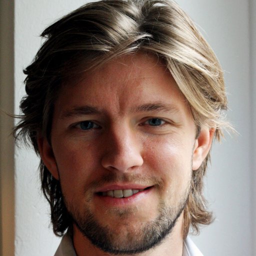 Assistant prof @UniUtrecht 🇳🇱. Interested in habits, (behavioral) addictions, smartphone/social media use, the brain, fMRI, Comp Psychiatry. He/him