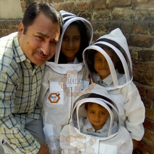 I am manufacturer and supplier of Beekeeping ventilated Ultra Breeze full suits, jackets, gloves and hive tools. My website is https://t.co/tAvgk4hvhY