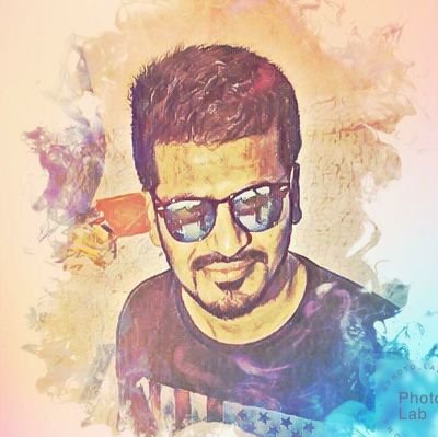 graphics_waves's profile picture. Graphic designer with fashion