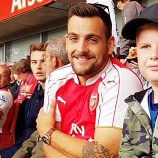 ryan2v's profile picture. Up the Arsenal