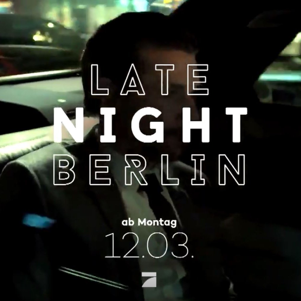 Huch. Berlin. Deutschlands funkelnde Traumfabrik hat sich verändert. Mysteriöse Sticker und eine neue Late Night. Stay stick at @latenightberlin!