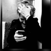 Zoe Schubert (@zetoheh) 's Twitter Profile