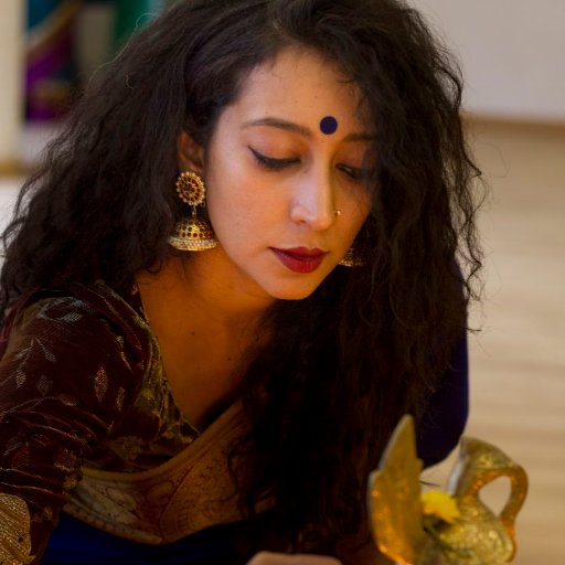 #Founder & Artistic Director @Nritarutya, #Choreographer, Creative #Entrepreneur, #Educationist

Innovation in tradition via my artistic #dance creations