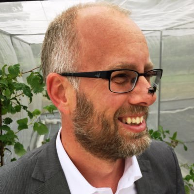 Simon Potts Profile