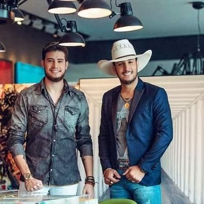 Príncipes: Bruno e barretto/
Fan clube oficial /
Desde: 20/01/2017 /
Dores do indaiá mg