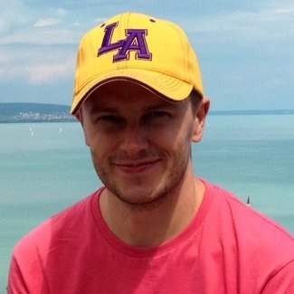 Freelance (remote) Android mobile app developer.
