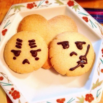 桐です。腐ったクッキー。とてつもなく雑食。20↑。最近はFGOとかツイステとか刀とかまほやくとか。いやほぼFGOの話。普段の話もします。恒常鯖PUは爆死するもの。