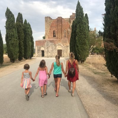 lucamarcenaro1's profile picture. Papà tre volte, prima di tutto. Poi marito, romanista , giornalista. Già autore di Mezz'ora in più e Mezz'ora in più/Il mondo che verrà.