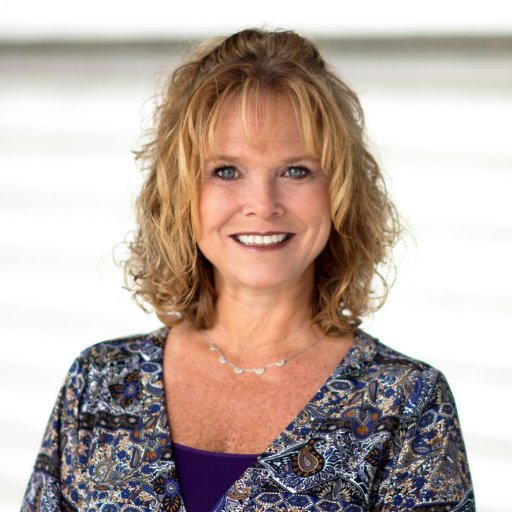 Business marketer, product innovator, direct marketing specialist, social media enthusiast, data geek, BVU alum, wife and mother.