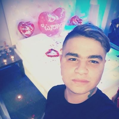 NZLEPgFQogHMLjc's profile picture. Μενίδι