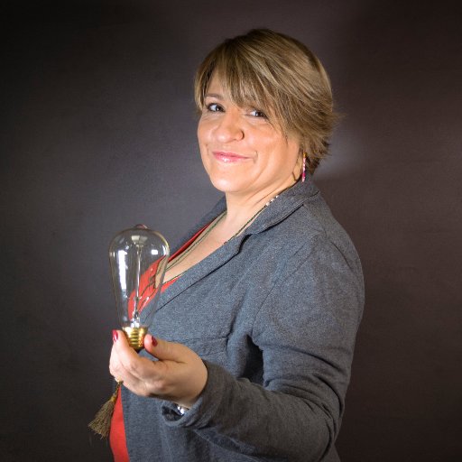 Accompagner les enjeux de transformation de la #relationclient #experienceclient #experiencepatient #symetriedesattentions .
Disponible #i4EmploiR