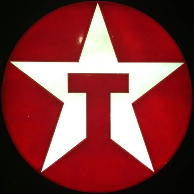 TeXacoBucc's profile picture. 