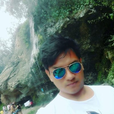 MaykholM's profile picture. 