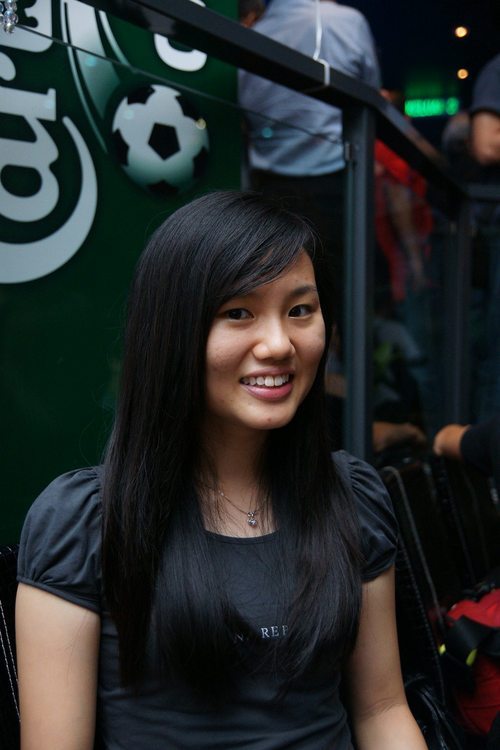 YinxieChew's profile picture. an extraordinary girl who love watches, food, loves travelling =D