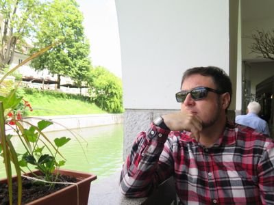 JR0M3R0's profile picture. Economist working with World Bank . Passionate about linking evidence to policy and economic innovation.