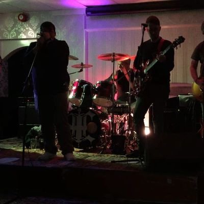 north east rock covers band find us also on facebook and on you tube we play covers by all the best tunes about greenday,oasis,snow patrol and many others