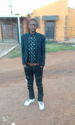 bmpomba's profile picture. fill your heart with much love they is no space for hate