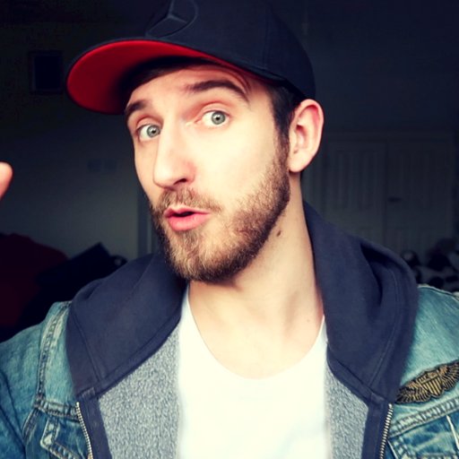 22| YouTuber | Amateur Filmmaker 🎥 Make sure you check out my channel! https://t.co/o86ZgAzRkU