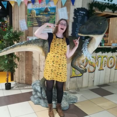Lover of Puns, Drinker of Tea, Worm of Books.
she/her
