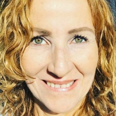 Life Coach. Spiritual Guidence more than 10 years successful experience. Private and Groups Sessions