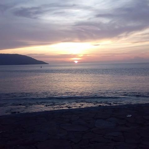 kucinghitambego's profile picture. gimana ya kalau cewek suka mancing