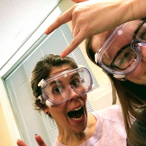 Chemistry teacher 🧪  Student-centered learning👩‍🎓 NGSS ⚗️  Tech 💻  My favorite scientists are my students. 👩‍🔬