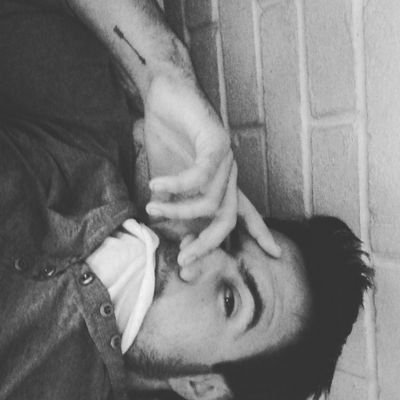 Razor7w_'s profile picture. XXIV - Software developer - Vue - Typescript