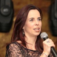 Isabela Werneck da Cunha (@isabelawcunha) 's Twitter Profile