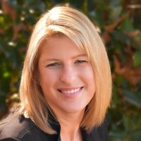 Elizabeth Root (@lizroot1) 's Twitter Profile