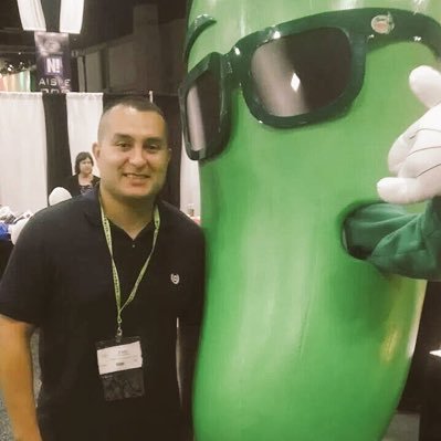 Data Analyst // ❤️💻🎧🐍#Python //Finance & Tech Aficionado