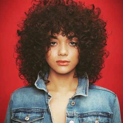 pyureavedasalon's profile picture. We love hair... be it any color,texture, shape or style💙