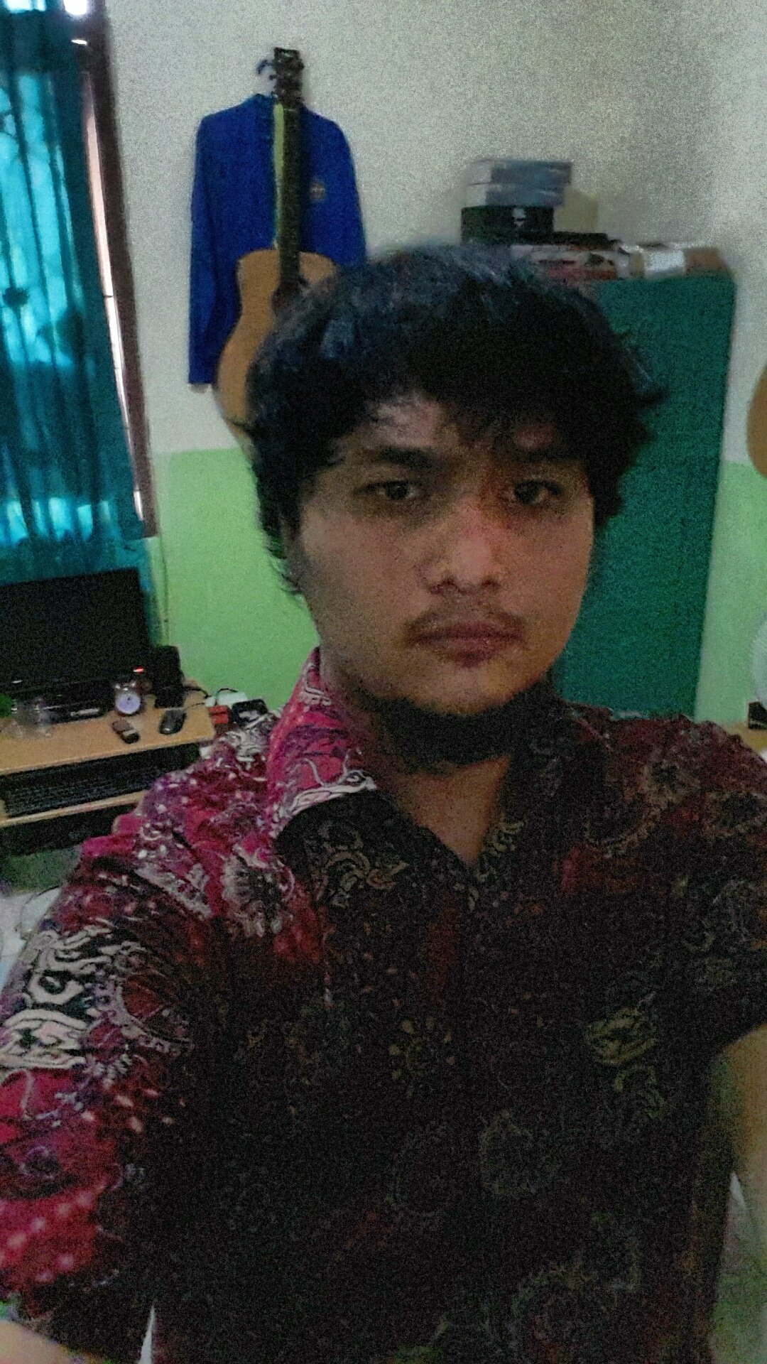 U_t_h_a_'s profile picture. my _ _ _ side | my reminder | my moodbooster |