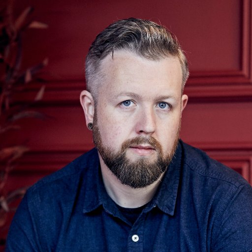 Creative Director at @Atomic_Dublin. Photographer at https://t.co/cWRhHpZ0MA Drummer with various artists.