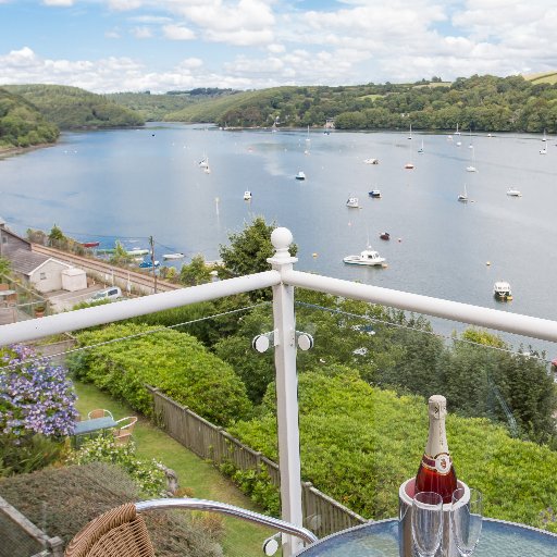 A luxury hotel set in a glorious location. 14 guest rooms, all with exceptional river views ,most with balconies. Outstanding food and charming service.