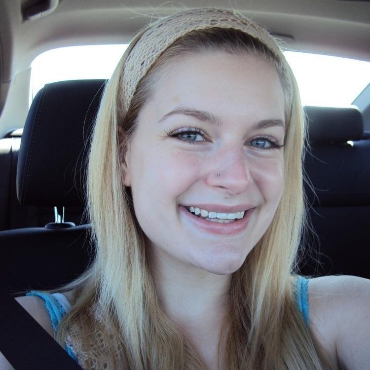 stacywasteele's profile picture. Am simple and very easy person .